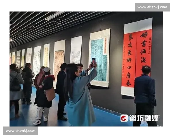 武汉书法比赛精彩纷呈 展现传统艺术魅力与创新精神